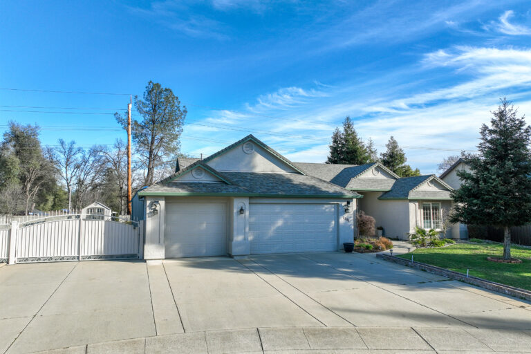 Home for sale in Silvrer Creek Redding CA